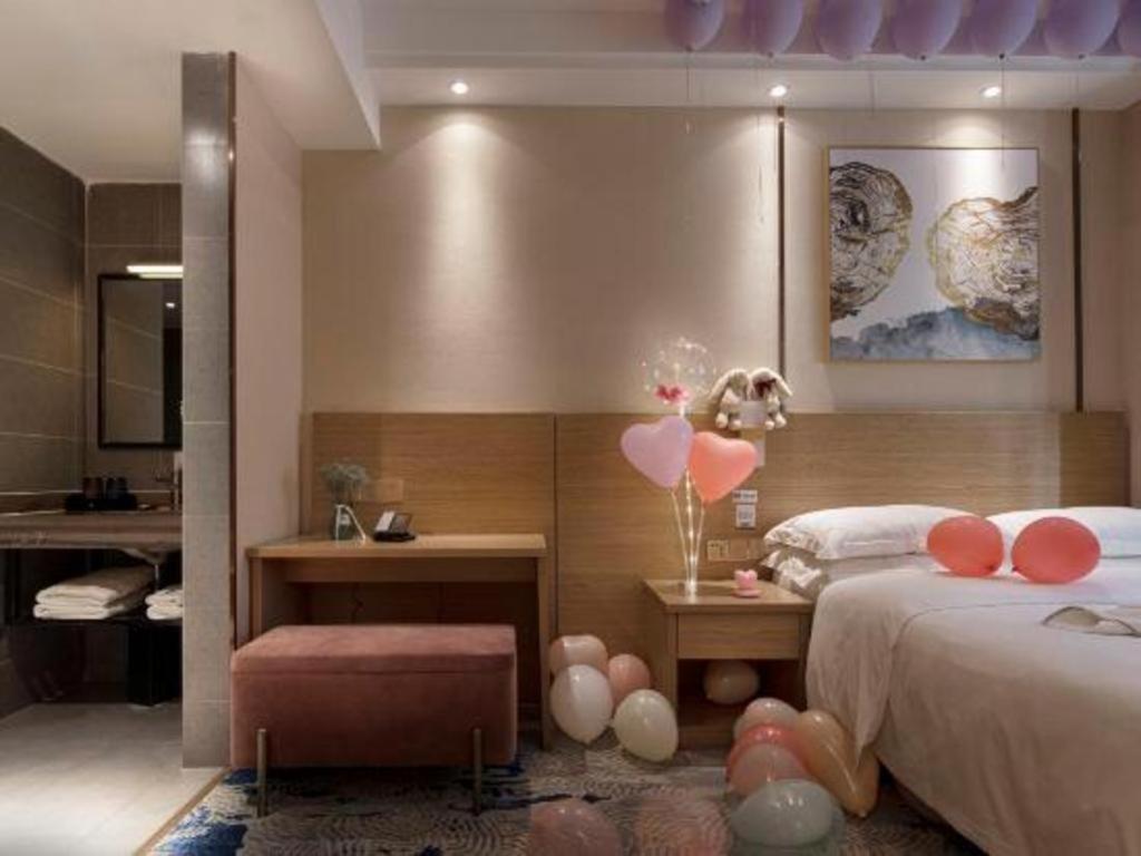 T Social Hotel Guangzhou Railway Station Branch Exterior photo