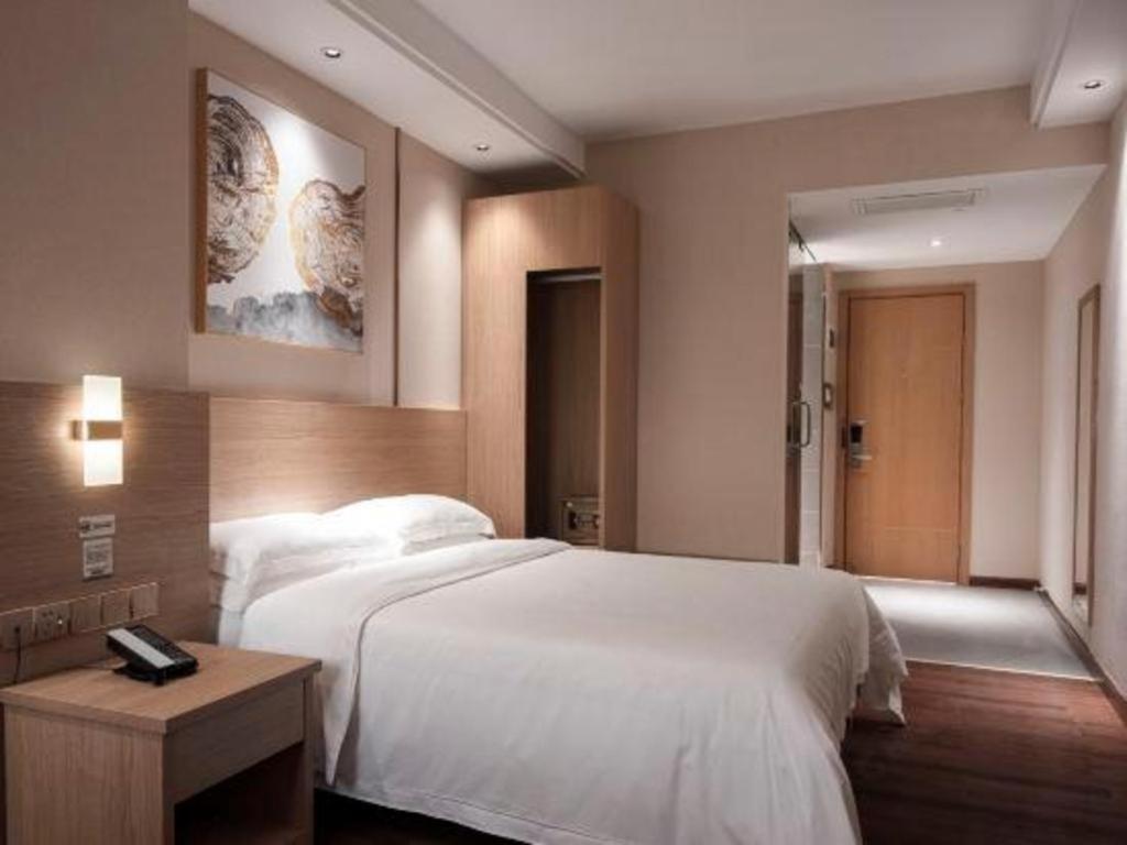 T Social Hotel Guangzhou Railway Station Branch Exterior photo