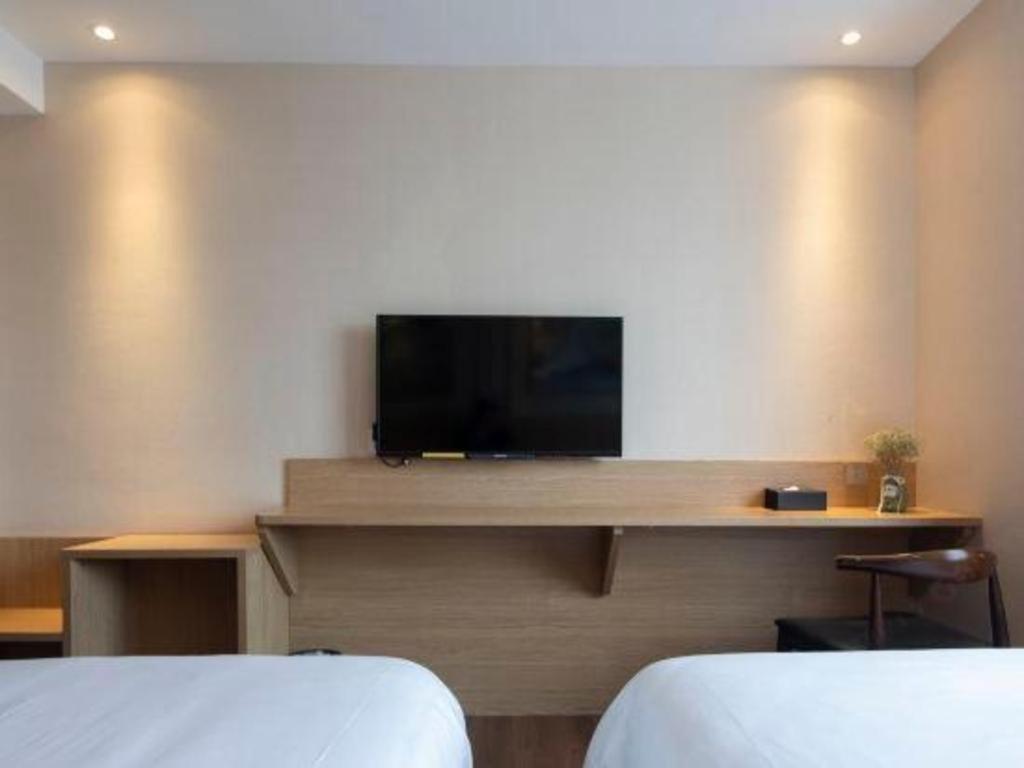 T Social Hotel Guangzhou Railway Station Branch Exterior photo